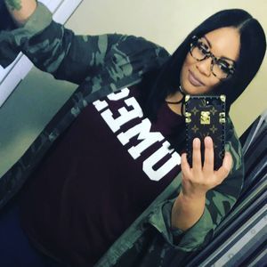 Meet your Posher, Candace